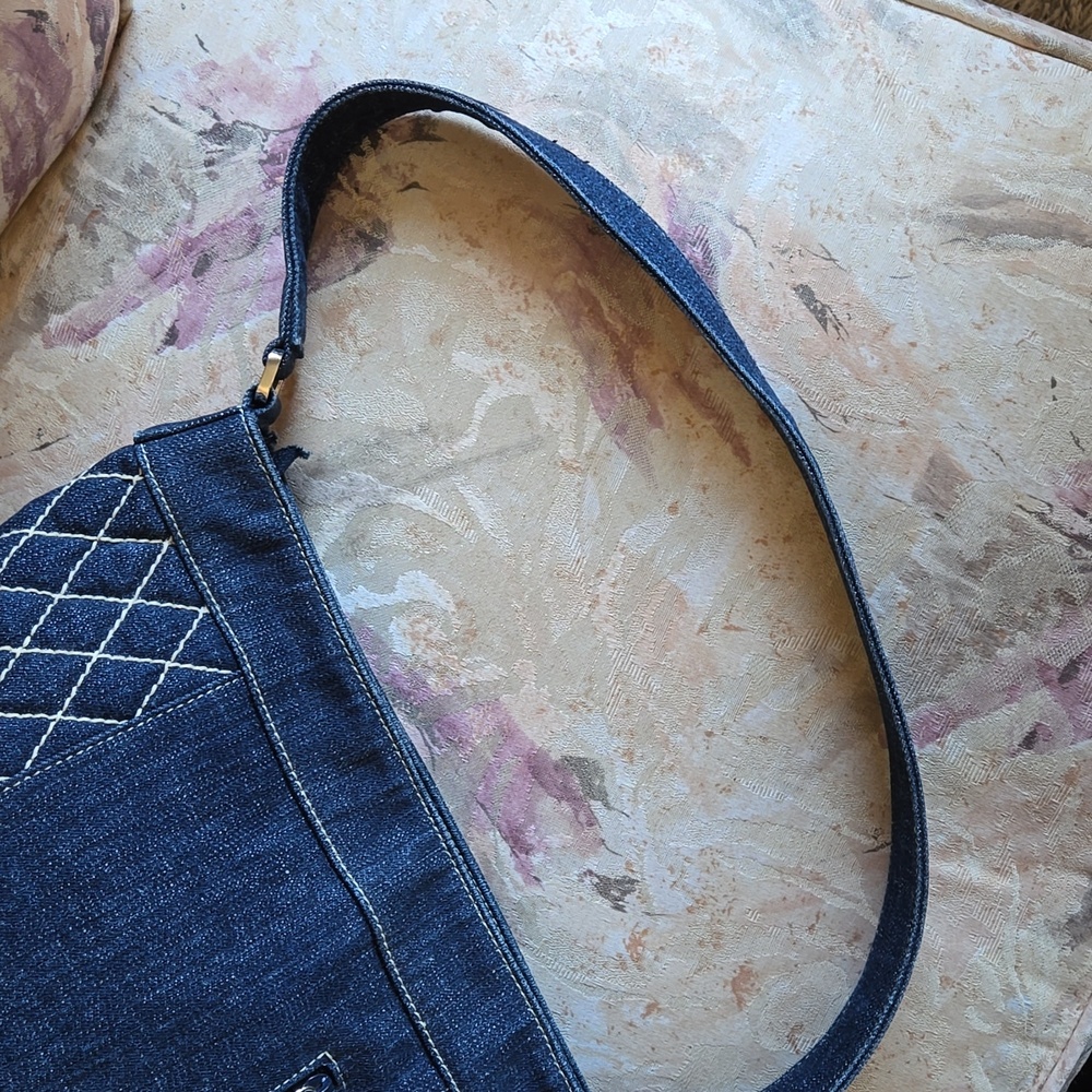 Vera Bradley Bag - Picture 8 of 12
